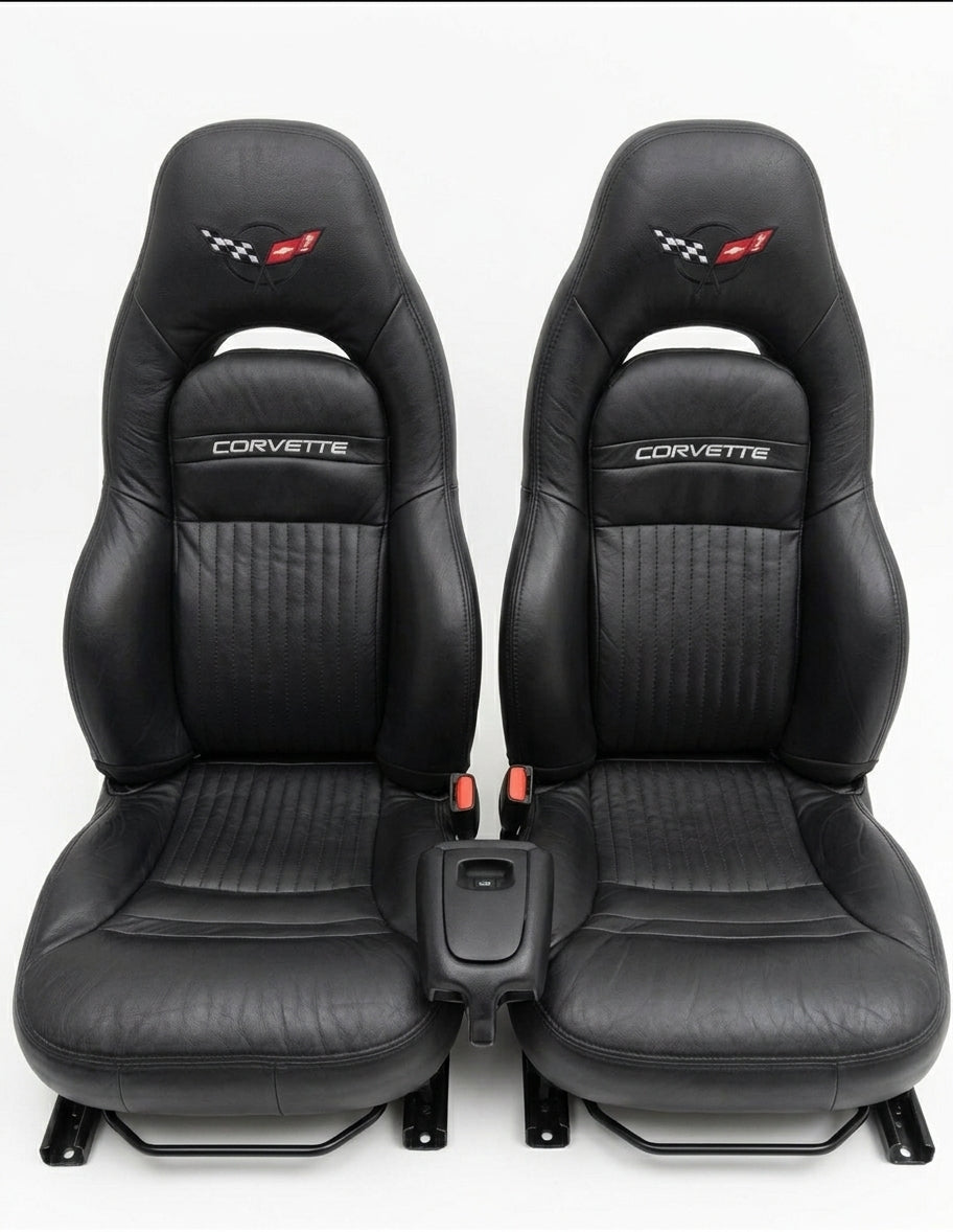 Corvette C5 Sports Seat Covers (Black)